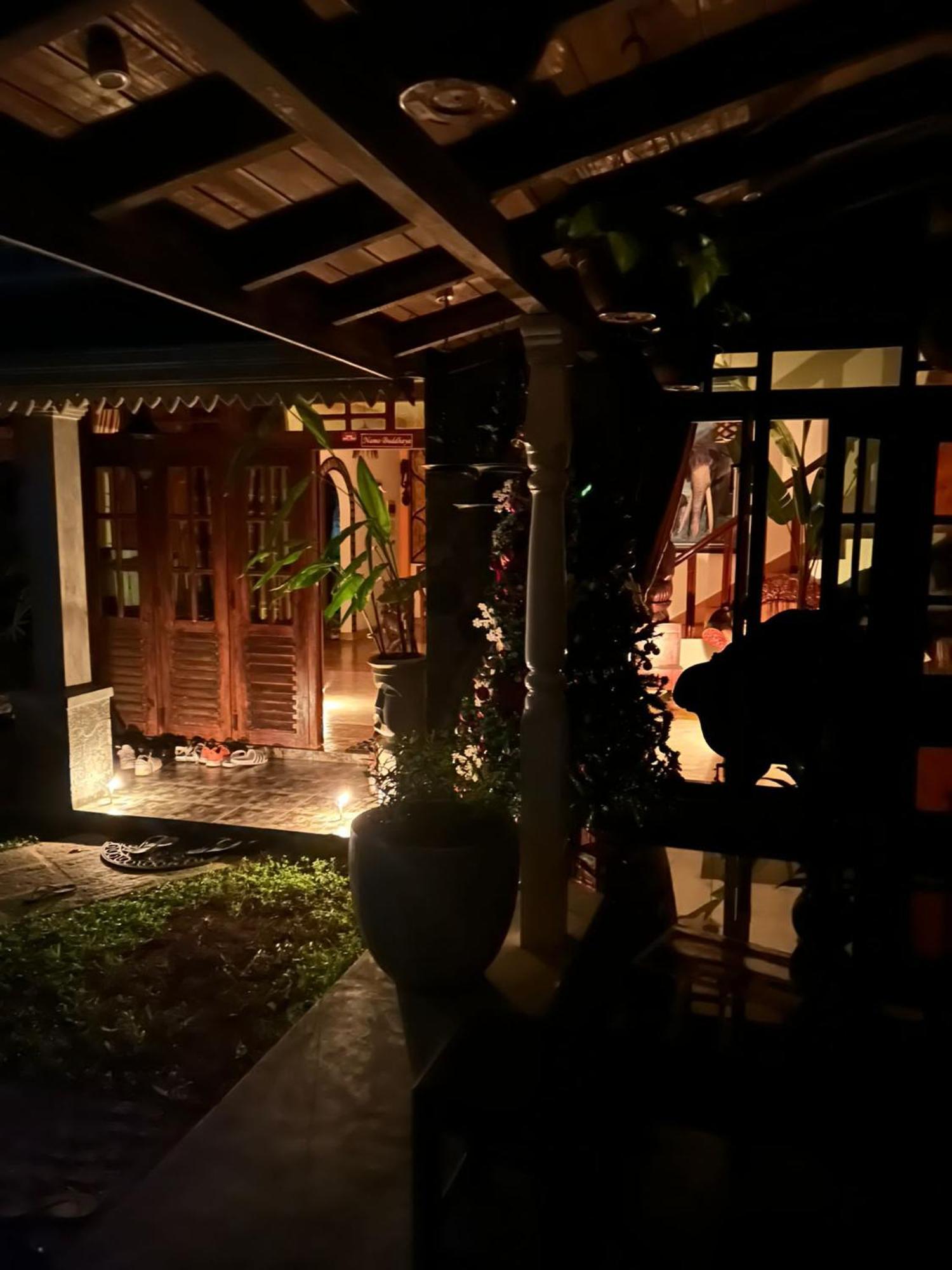 Villa Aroshina With Cooking Class Galle Exterior foto
