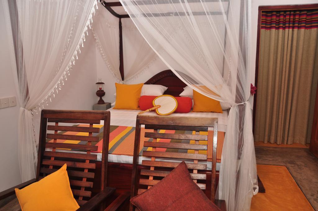 Villa Aroshina With Cooking Class Galle Exterior foto